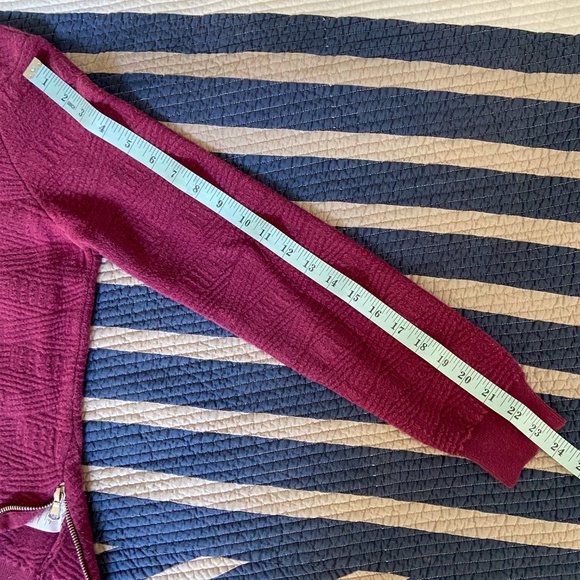 MOTH Quilted Red Sweatshirt - Picture 3 of 4